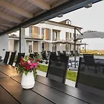 Vinory Bricco Di Nizza Lägenhetshotell