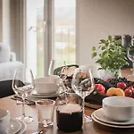 Vinory Bricco Di Nizza Lägenhetshotell 4*