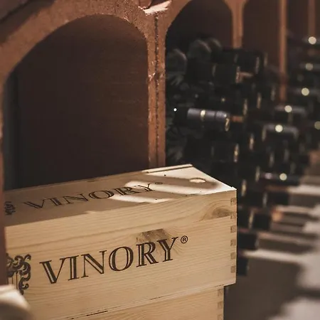 Apartmanhotel Vinory Bricco Di Nizza Nizza Monferrato