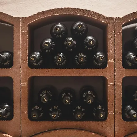 Vinory Bricco Di Nizza Apartmanhotel 4*