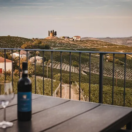 Vinory Bricco Di Nizza Aparthotel 4*